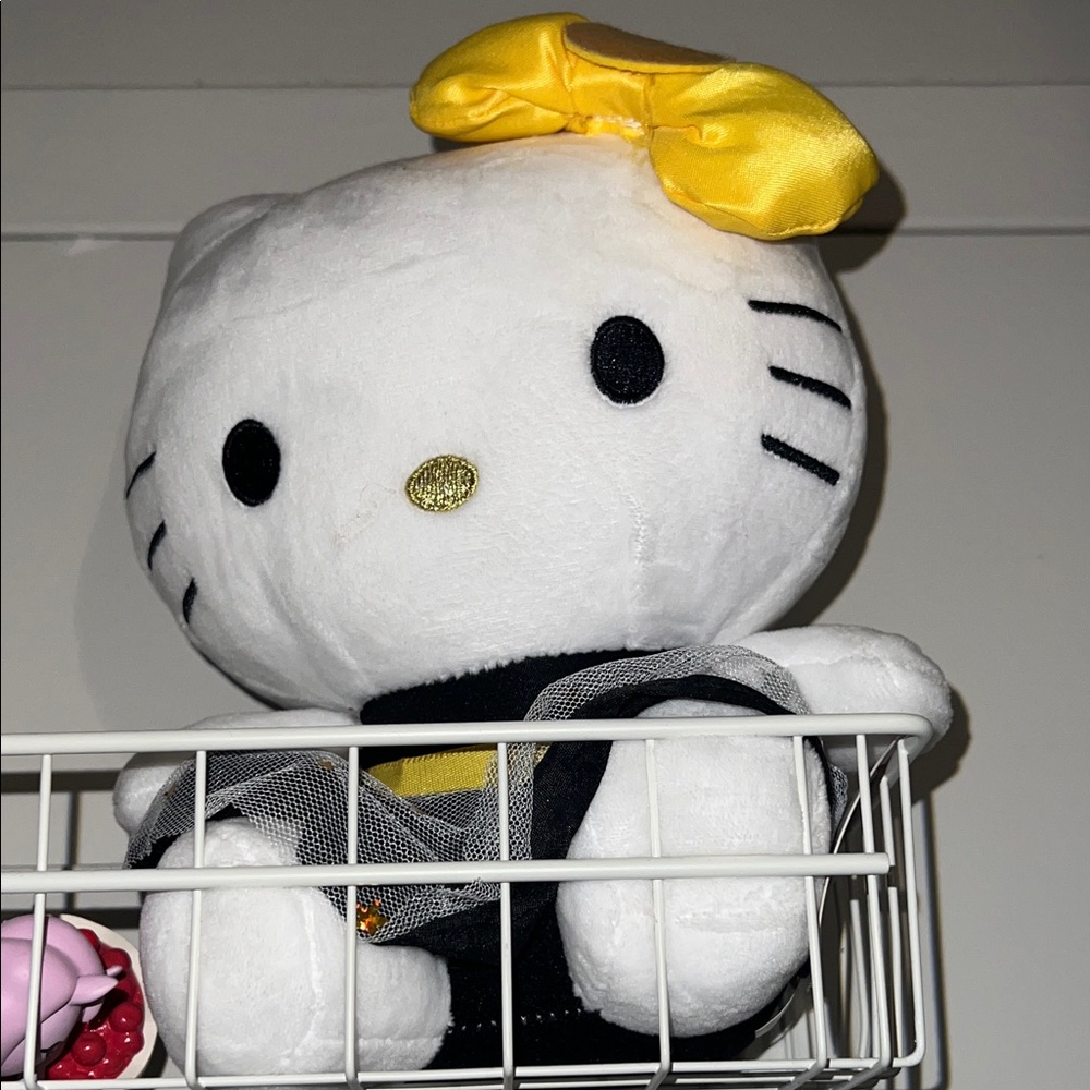 Hello Kitty White Plush with Yellow Bow and Gold Nose
